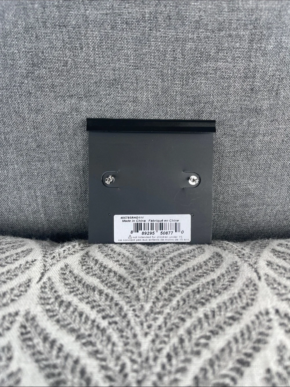Coach Clear Crystal Stud Earrings NWT - Picture 3 of 4